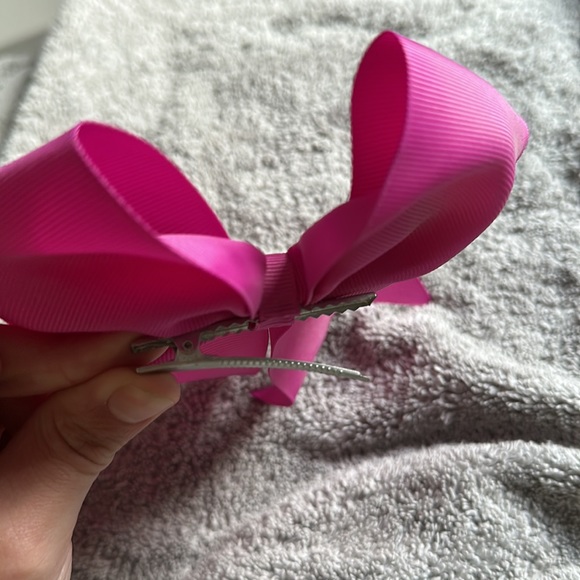 Benefit cosmetics cheer bow - Picture 3 of 5